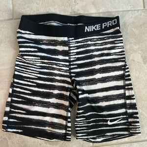 Nike Pro spandex shorts size L